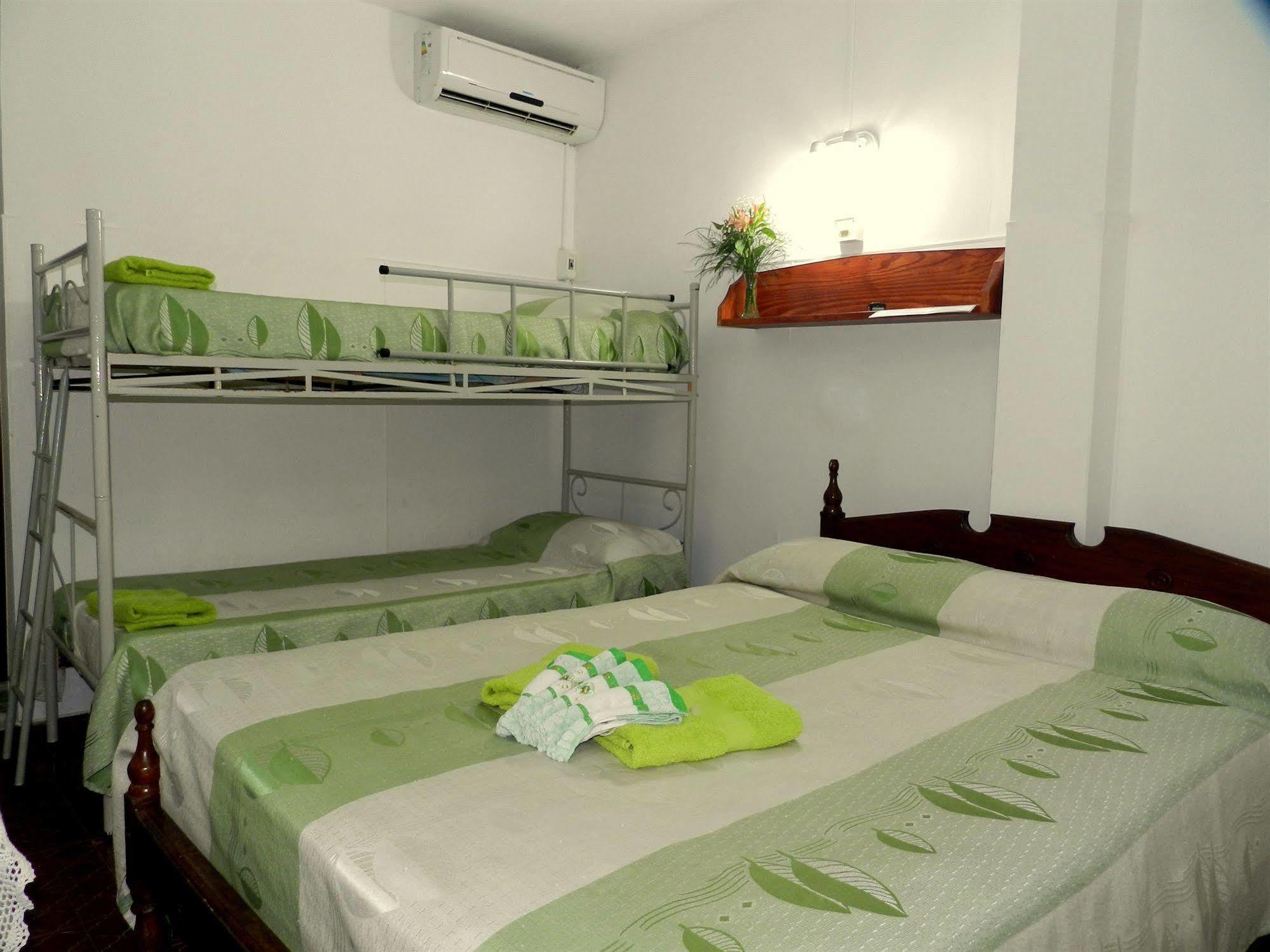 Hotel Colon โปซาดัส ภายนอก รูปภาพ